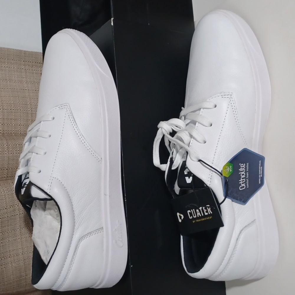 Beautiful new shoes for  men